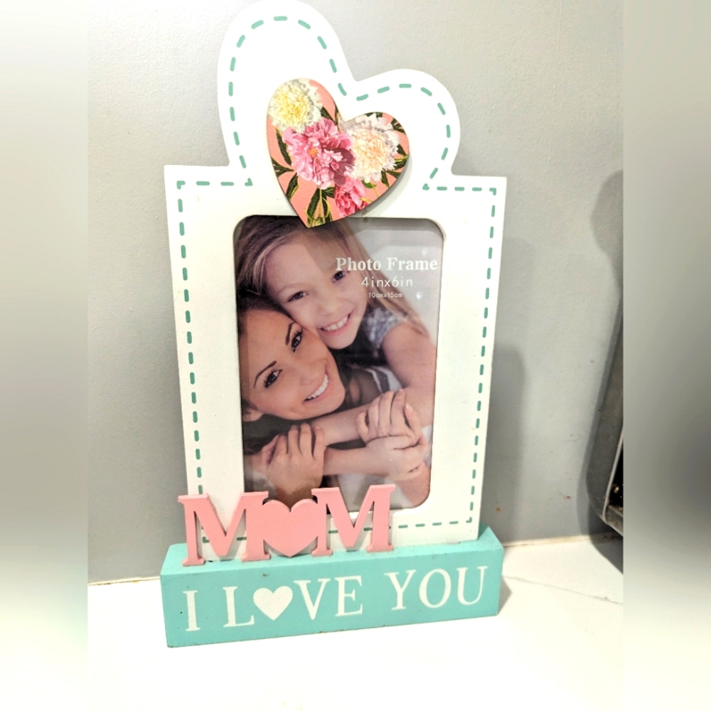 I love Mom picture frame. Stand up, shelf sitter frame.
